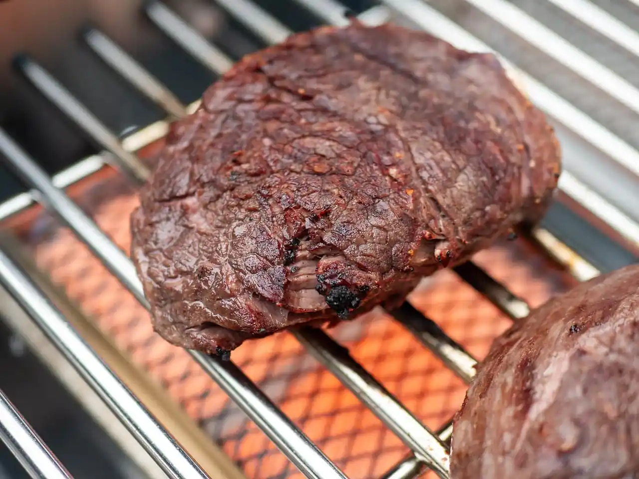 Steaks auf dem Infrarotbrenner grillfuerst p530 smart grill test 28